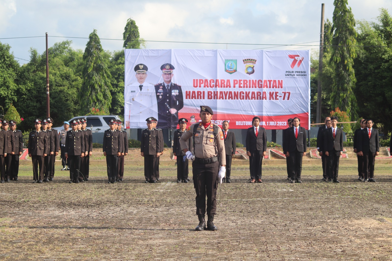 Kapolres Belitung Timur Pimpin Upacara Peringatan Hari Bhayangkara Ke